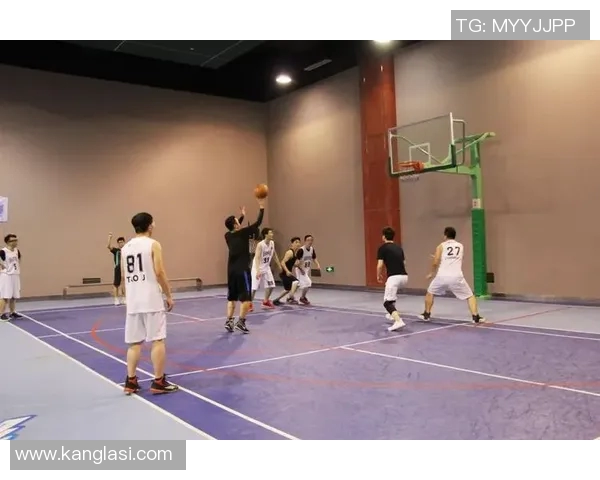 欧锦赛分析:上海篮球队展现出卓越的战术灵活性与团队协作能力 欧锦赛分析:上海篮球队展现出卓越的战术灵活性与团队协作能力