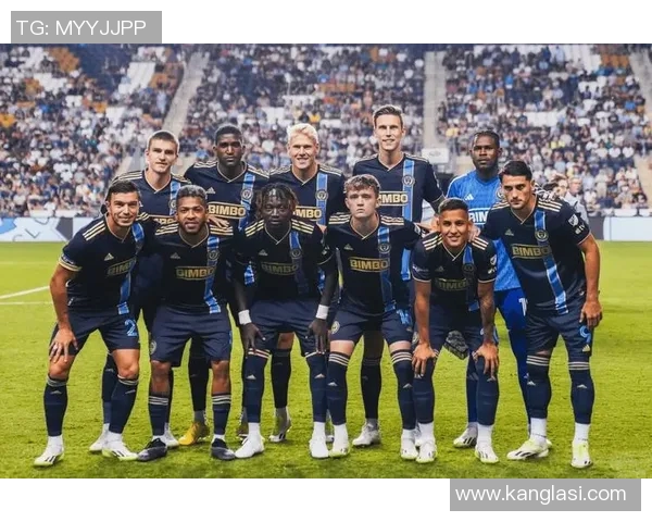 堪萨斯城竞赛对决达拉斯球队精彩瞬间回顾与分析